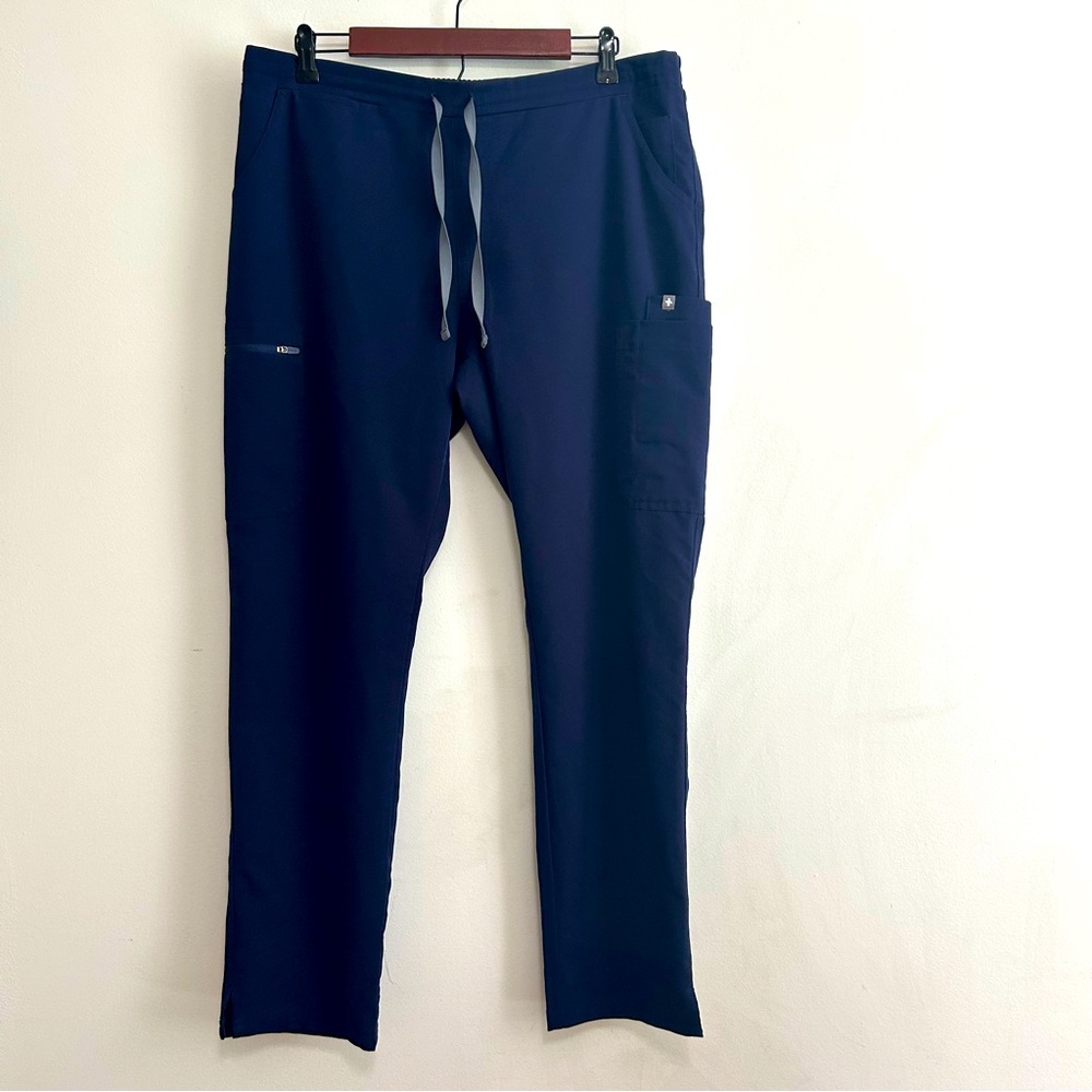 Figs Yola Woman’s Scrub Pants Size L EUC